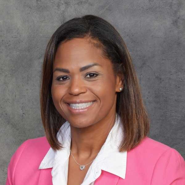 BARBARA CALDERÓN, MD